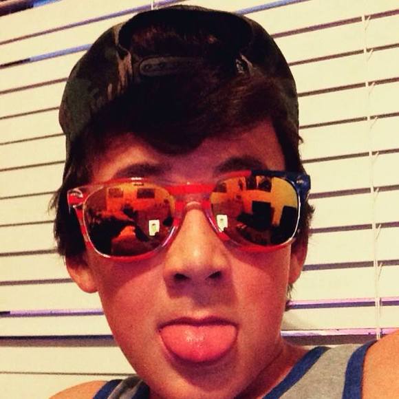 Meet your Posher, Michael - Picture 1 of 1